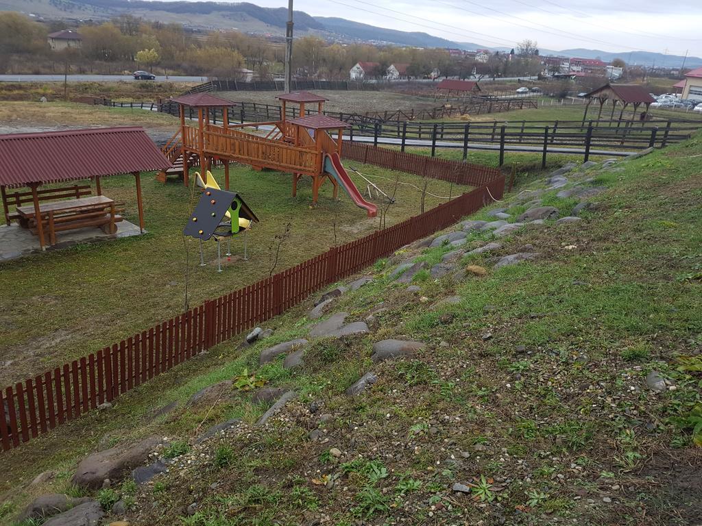 Pensiunea Haiducilor Bistrita  Exterior photo